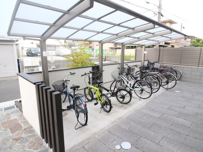 駐輪場 ラ　ヴィベール