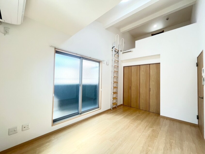 居室 ウィ－ルモンテ