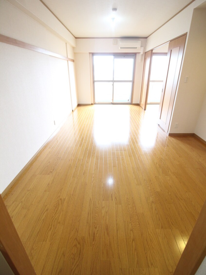 居室 サンモール西京極