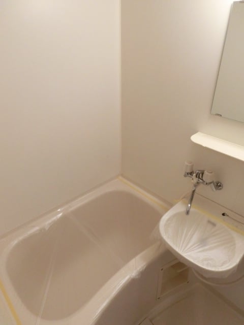 バス／シャワールーム等 イ－ストアベニュ－