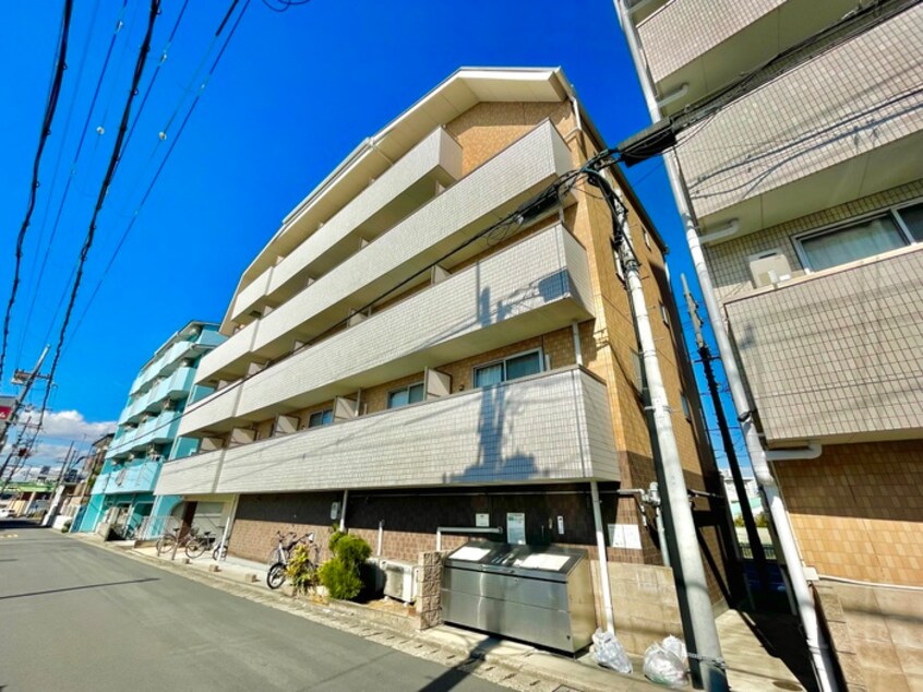 外観写真 シャンテ－中宮Ⅲ