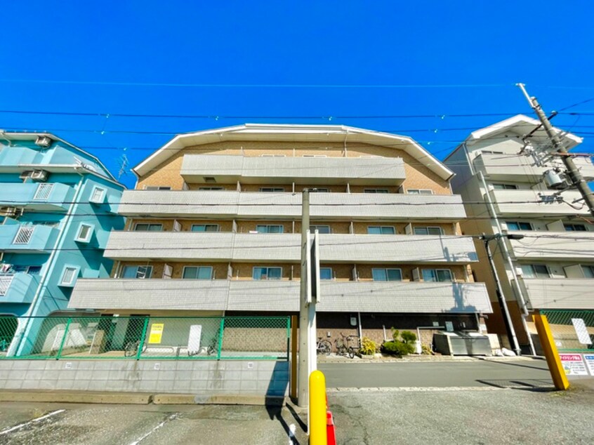 外観写真 シャンテ－中宮Ⅲ