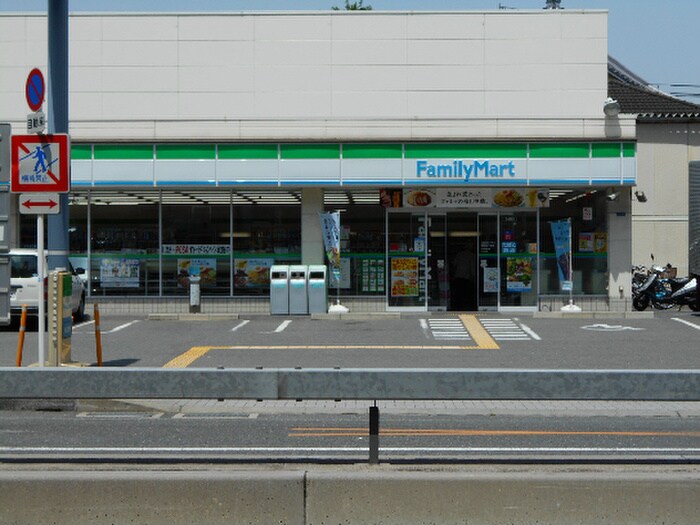 ファミリーマート　新森七丁目店(コンビニ)まで350m ソレイユ