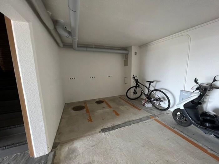 駐輪場 六甲ガーデンホームズ
