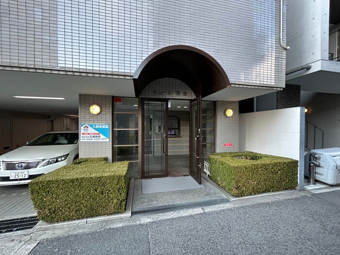 エントランス部分 ドム－ル長居