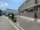 駐車場 カルムエイト