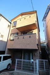 寝屋川市成田南町貸家