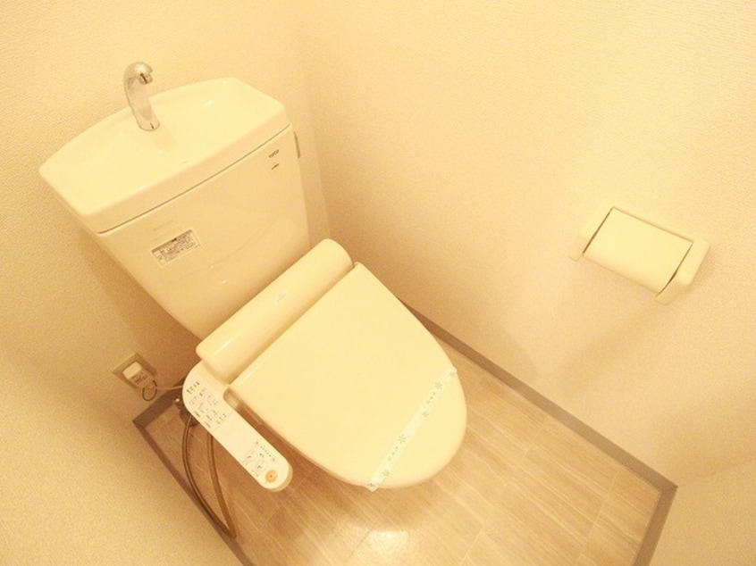 トイレ アンカステッロ二条