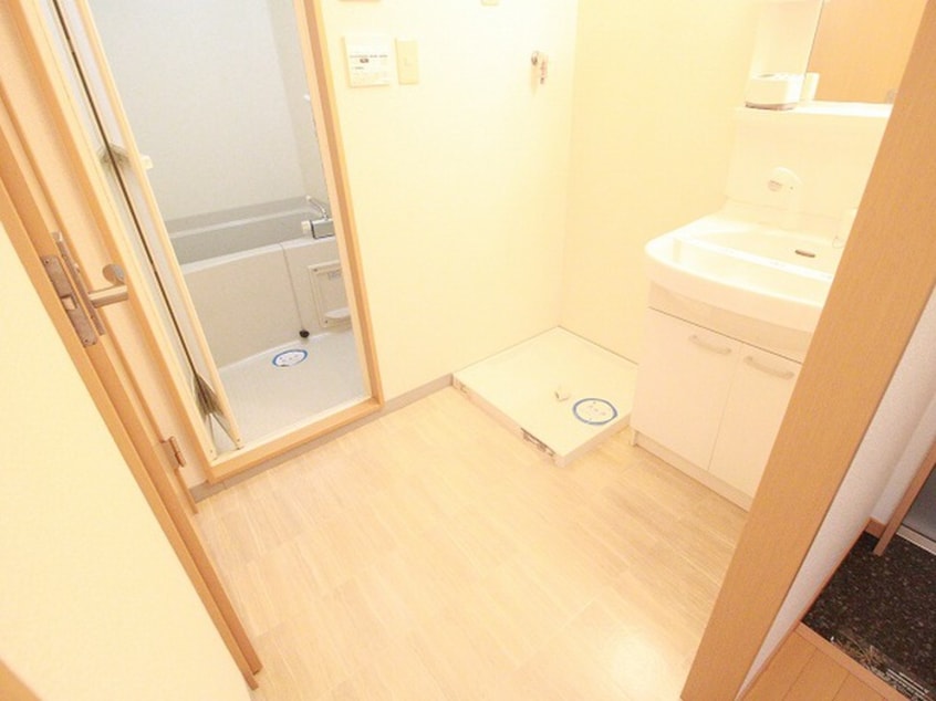 洗濯機置場 アンカステッロ二条