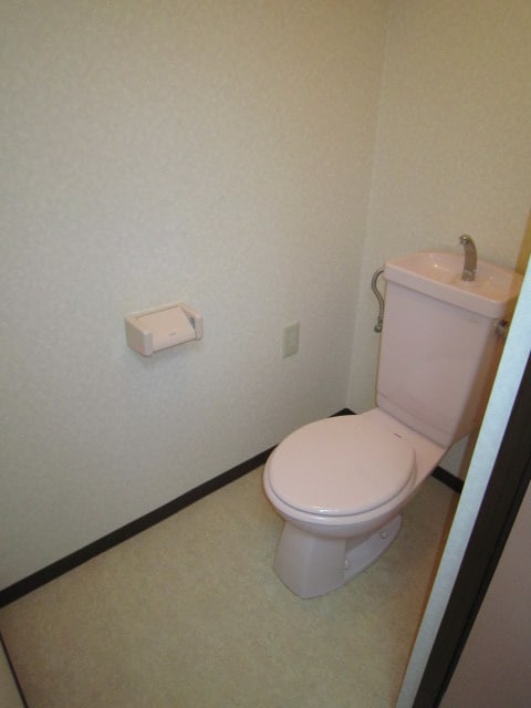 トイレ エステル和泉