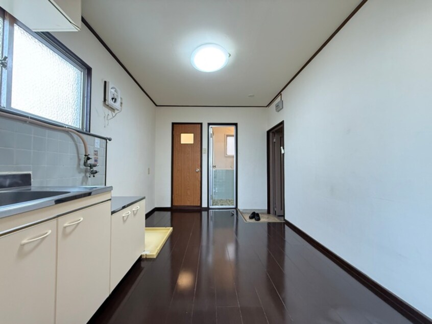 居室 喜連マンション