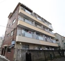 日栄マンションの外観