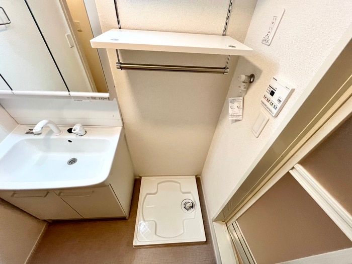 洗濯機置場 ヒカルサ明石硯町