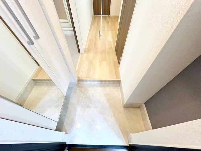 玄関 ヒカルサ明石硯町