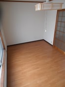 居室 門戸東ハイツ