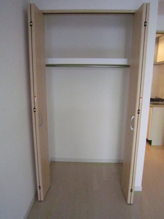 収納 ｱﾄﾞﾊﾞﾝｽNAMBAｳｲﾝｽﾞ(1002)