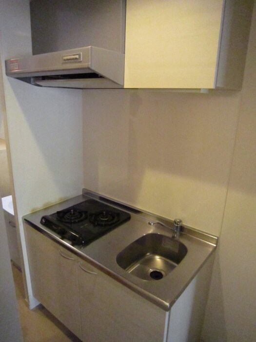 キッチン ｱﾄﾞﾊﾞﾝｽNAMBAｳｲﾝｽﾞ(1002)