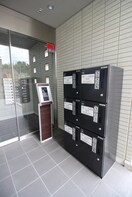 エントランス部分 コンテネレッツァ枚方Ⅰ