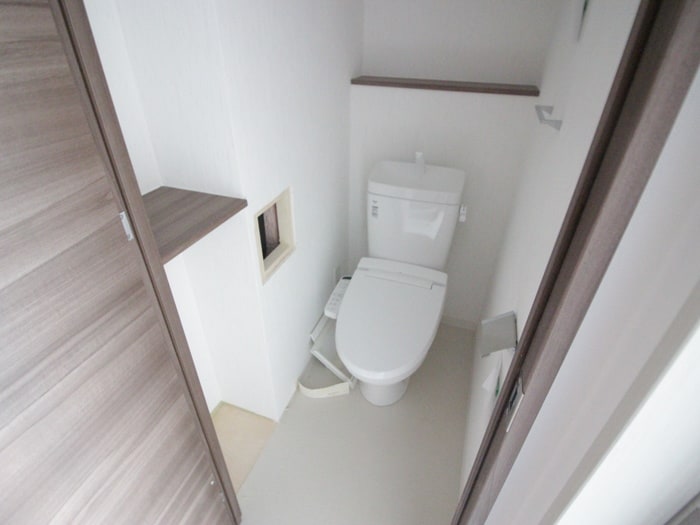 トイレ フォレストインサイド深井