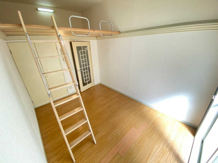 居室 ケーズ山科