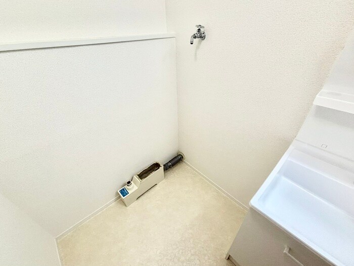 洗濯機置場 ロイヤル現代