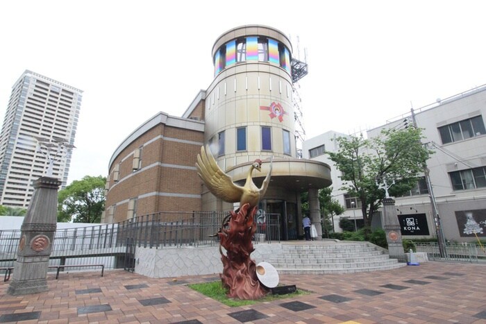 手塚治虫記念館(美術館/博物館)まで1000m カルム宝塚（１００７）