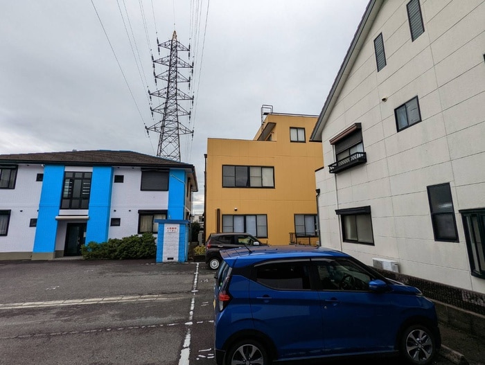 室内からの展望 リリックスブル－