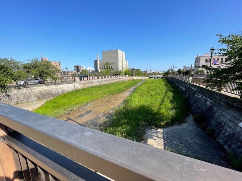 芦屋川公園(公園)まで800m バリュ－ジュ芦屋川