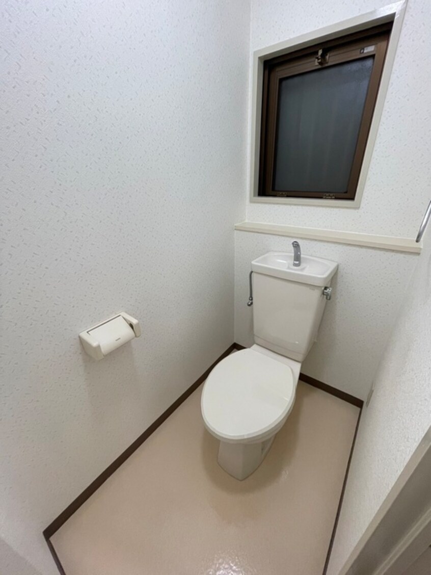 トイレ コスモハイツ