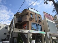 ｸﾞﾗﾝﾄﾞﾊﾟﾚｽ甲子園