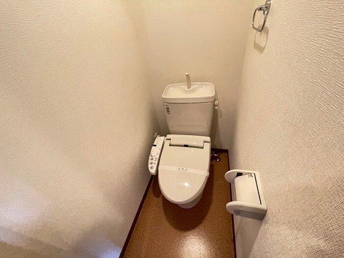 トイレ ｱﾄﾞﾓﾘﾓﾄ元町通