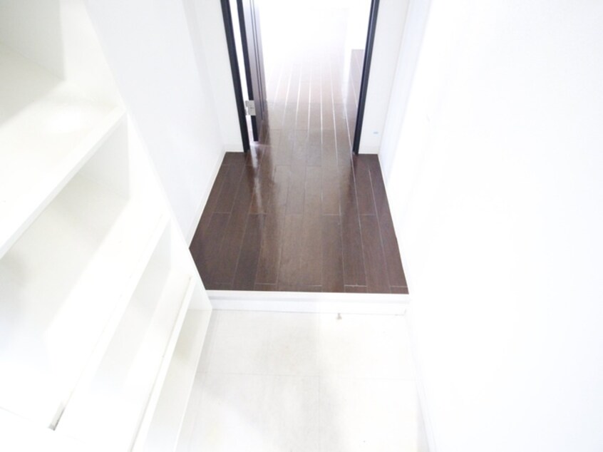 玄関 STAIR211