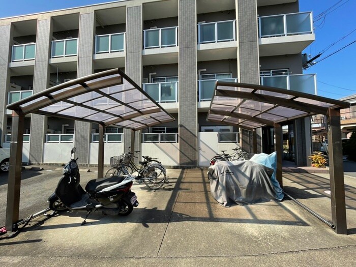 駐輪場 エクセレント秋桜