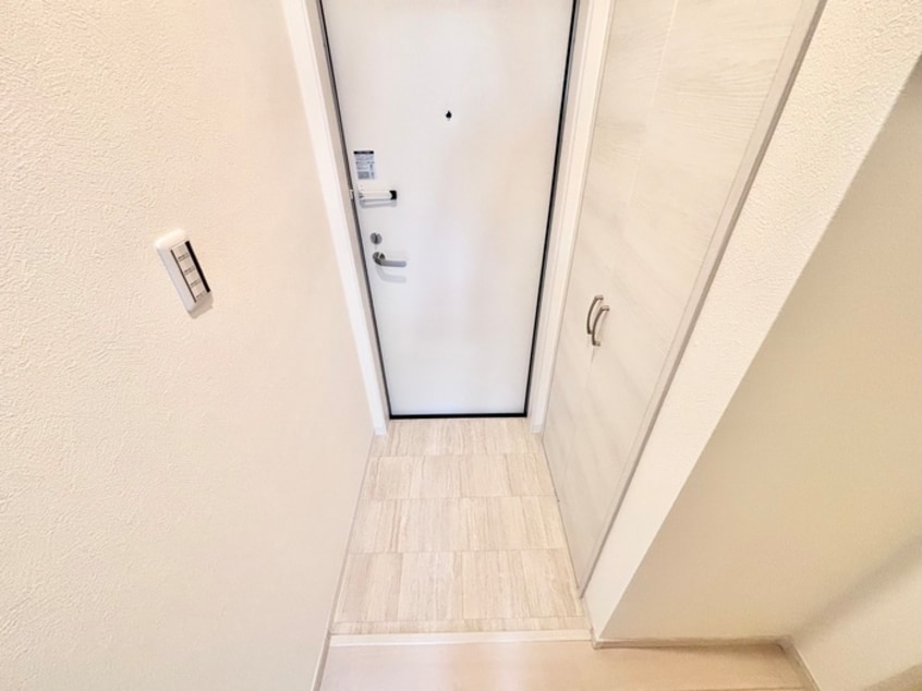 玄関 ALLIER PARK下木田