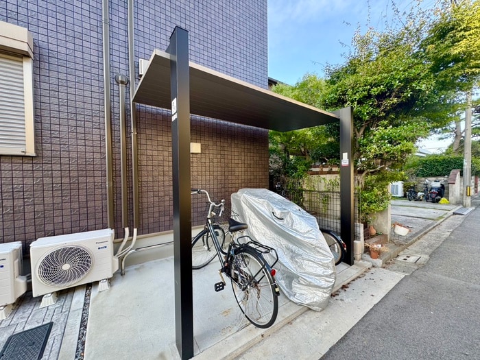 駐輪場 グランデール