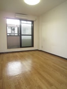 居室 ステュデｨオ灰塚