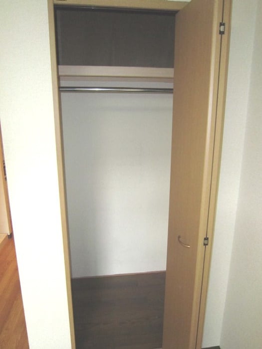 収納 ステュデｨオ灰塚