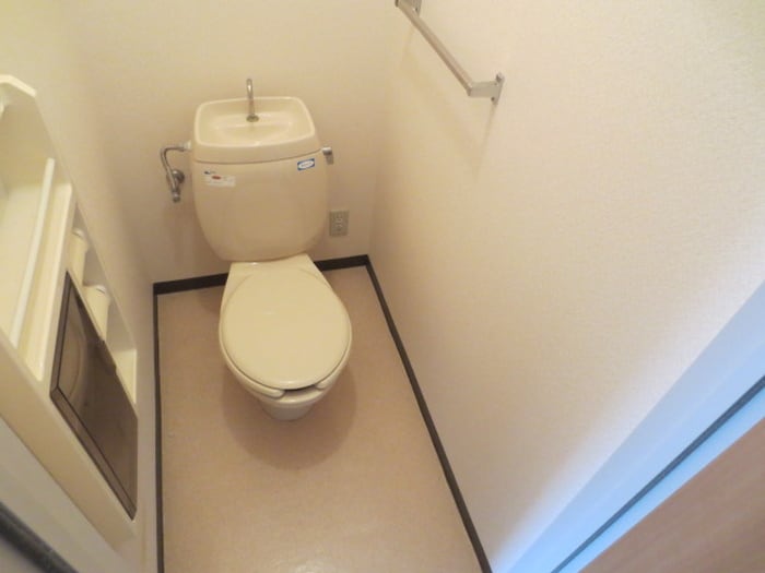 トイレ アビタシオン武庫川