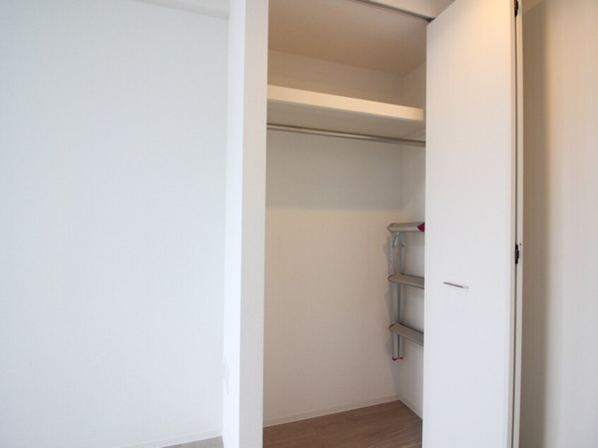 収納 セレニテ京橋クレア