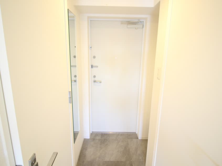 玄関 セレニテ京橋クレア