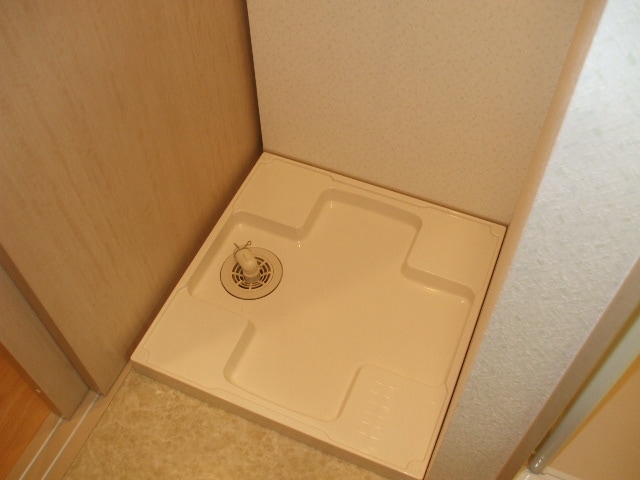 洗濯機置場 ＣＯＳＭＯ Ⅴ