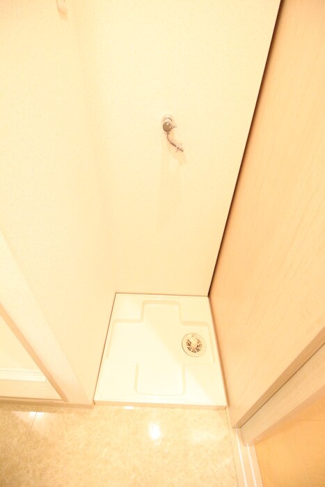 洗濯機置場 ＣＯＳＭＯ Ⅴ