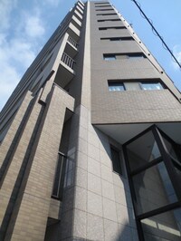 リーガル北梅田