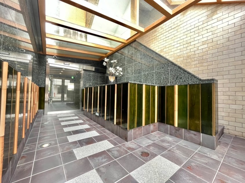 エントランス部分 EXCEED桂