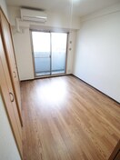 居室 ボナ－ル河