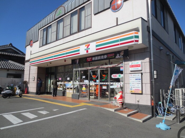 セブンイレブン摂津千里丘東店(コンビニ)まで452m ｺｰﾄﾌｧﾐｰﾙ