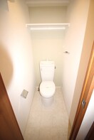 トイレ リバーサイド桂　弐番館