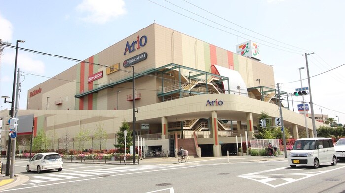 Ario鳳(ショッピングセンター/アウトレットモール)まで750m マンションはりげん鳳