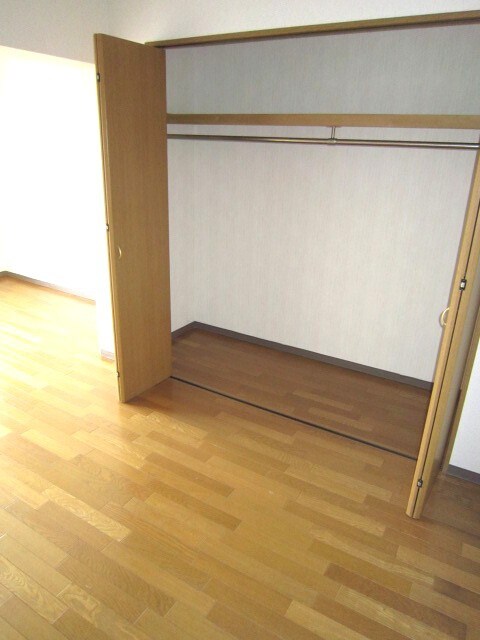 収納 大八木マンション