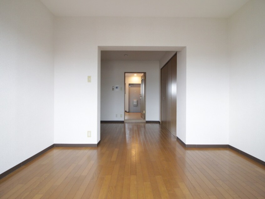 居室 大八木マンション